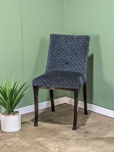 Vintage button back chair low - button,