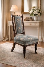 Stunning Mid-Victorian Walnut